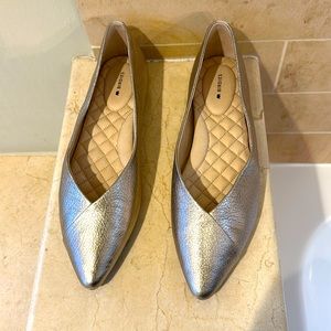 Gold Birdies flats size 10.5